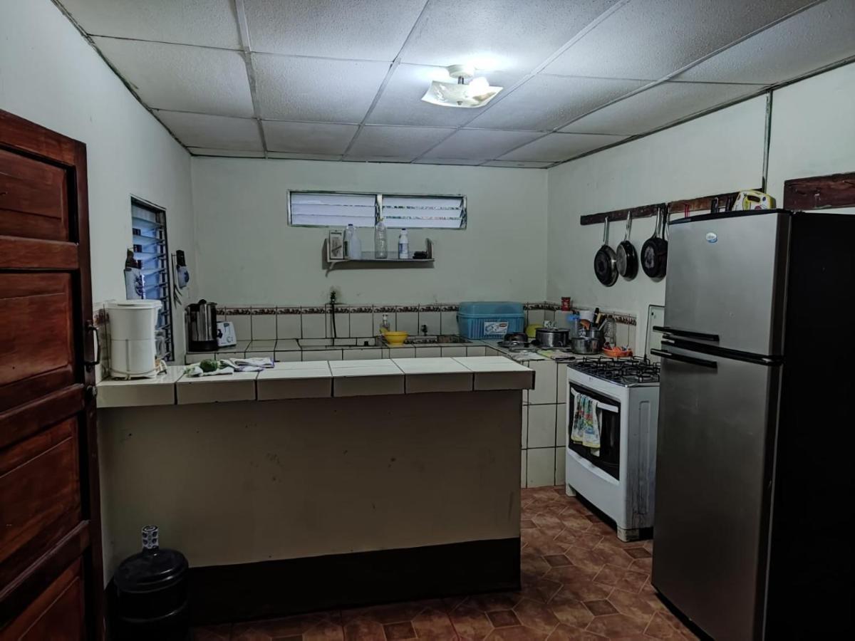 Ometepe House Bed & Breakfast Мойогалпа Екстериор снимка