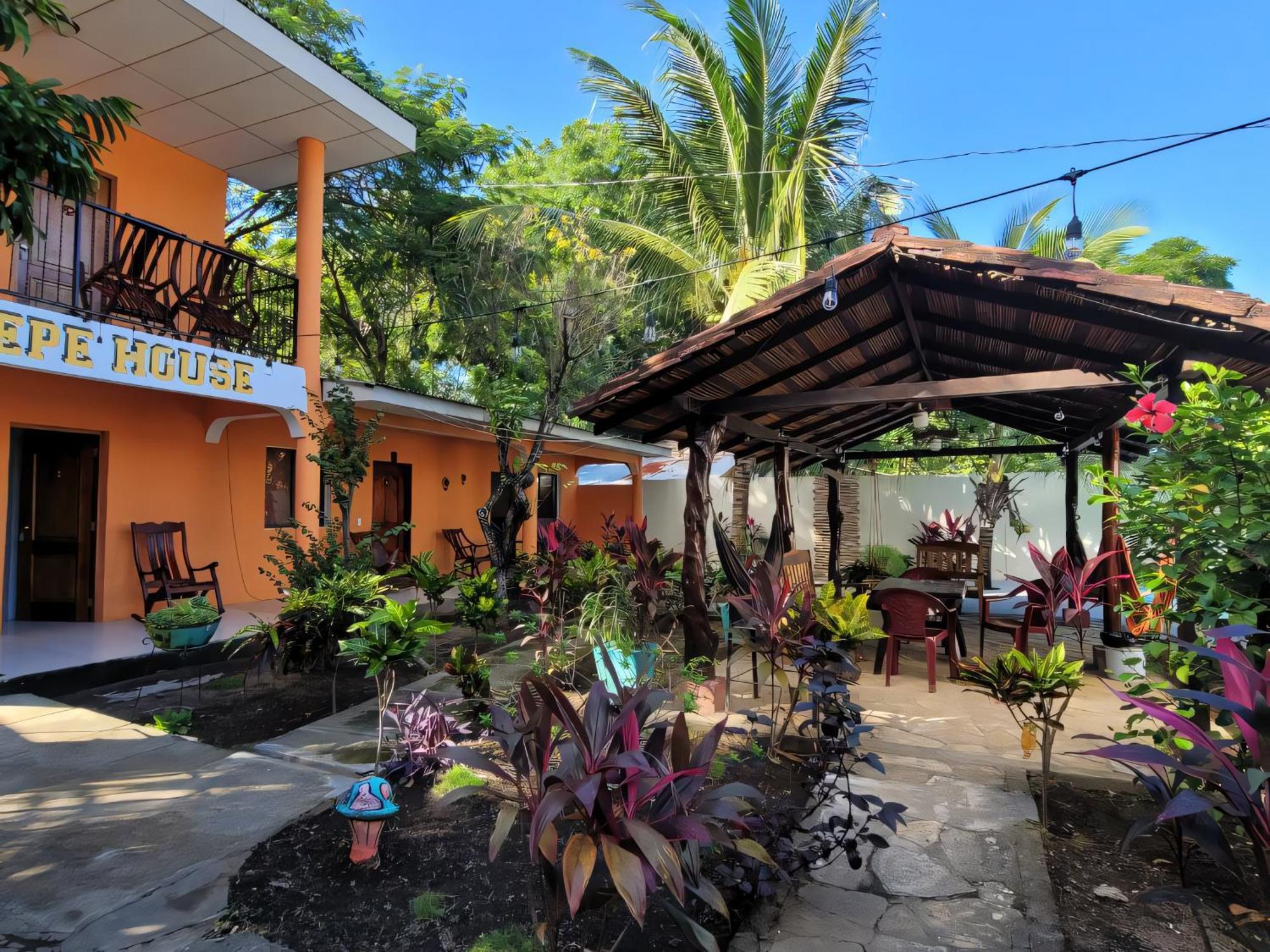 Ometepe House Bed & Breakfast Мойогалпа Екстериор снимка